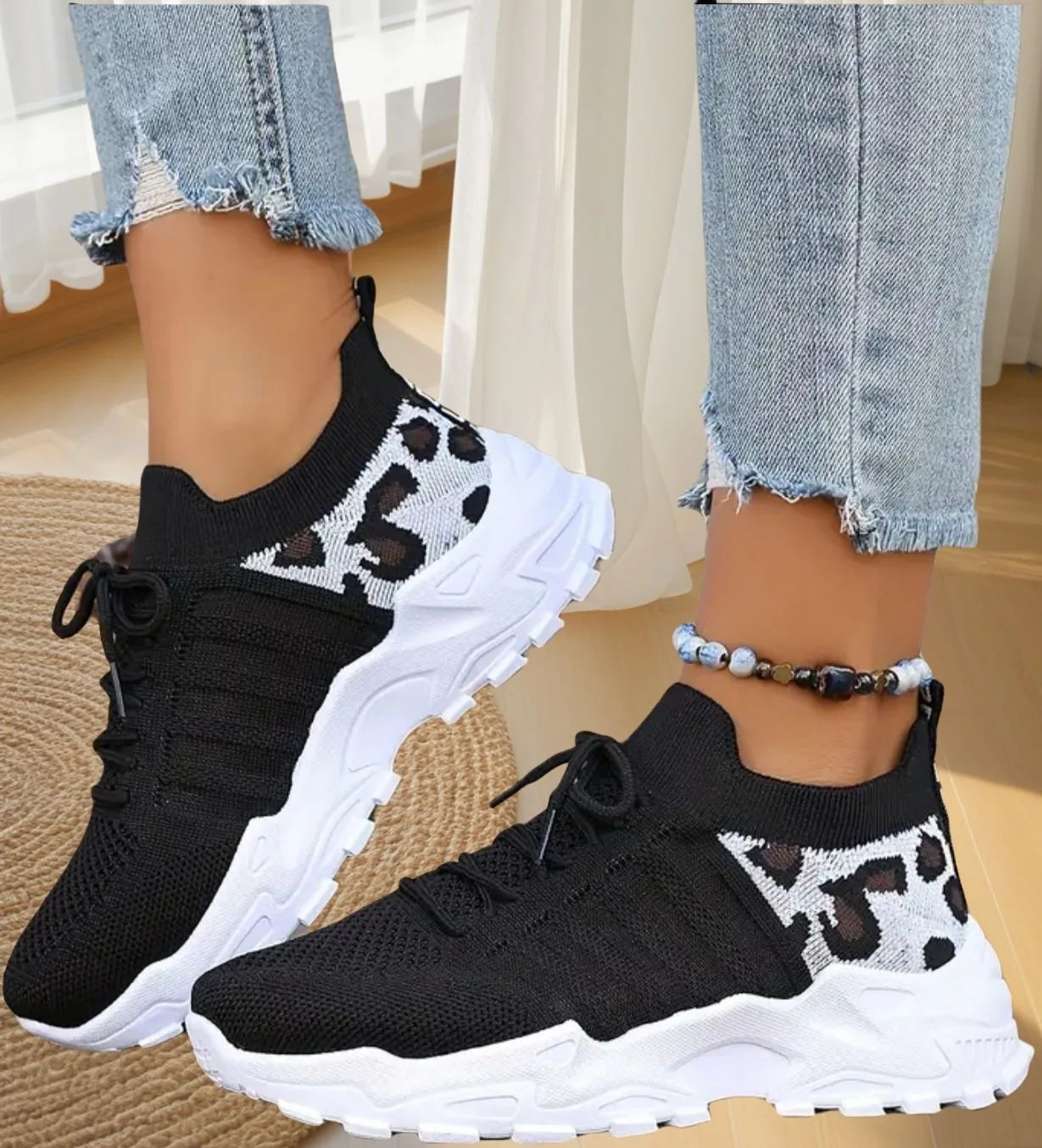 Sneaker mit Leopardenmuster